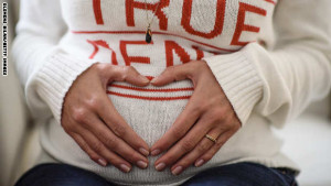 BERLIN, GERMANY - NOVEMBER 28: (EXCLUSIVE COVERAGE) Kerstin Linnartz poses during a portrait session announcing her pregnancy on November 28, 2014 in Berlin, Germany. (Photo by Clemens Bilan/Getty Images)